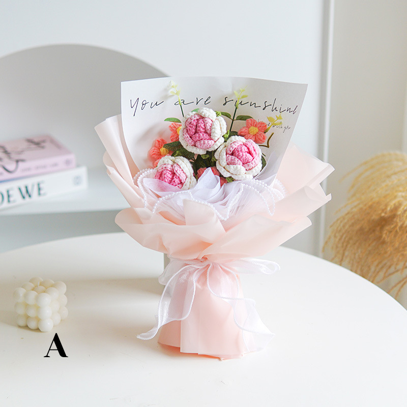 Bloomy Wool – Garden Dreams Bouquet