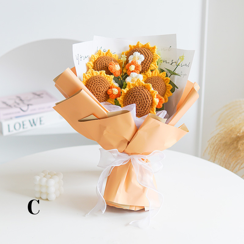Bloomy Wool – Garden Dreams Bouquet