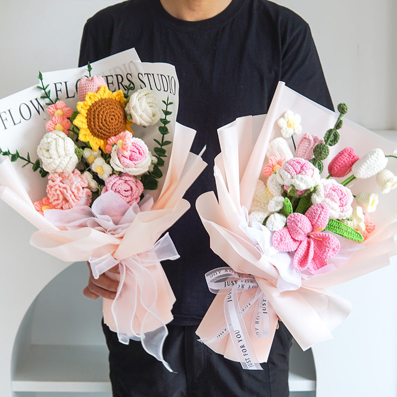 Bloomy Wool – Garden Dreams Bouquet
